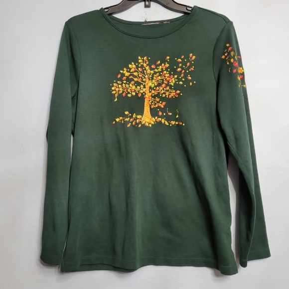 Tops - Artistic Tree Design Green Long Sleeve Shirt